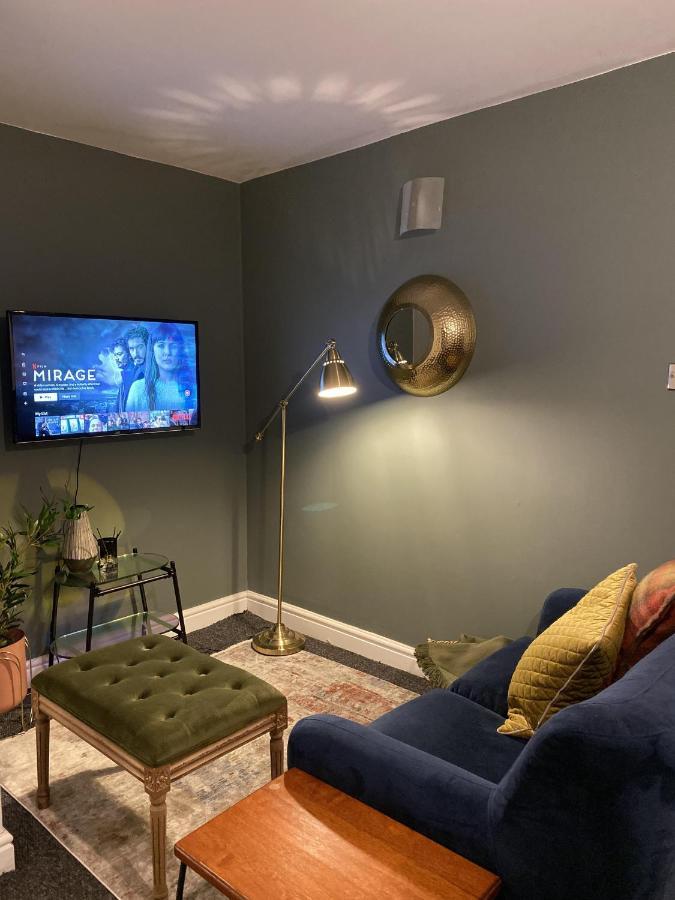 Appartamento Nest Easy - Derngate Basement Northampton Esterno foto