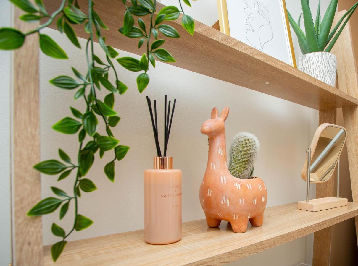 Appartamento Nest Easy - Derngate Basement Northampton Esterno foto